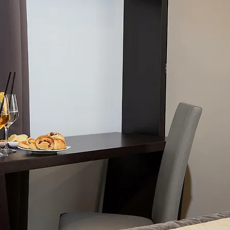 Palazzo Argenta 3* Nápoly