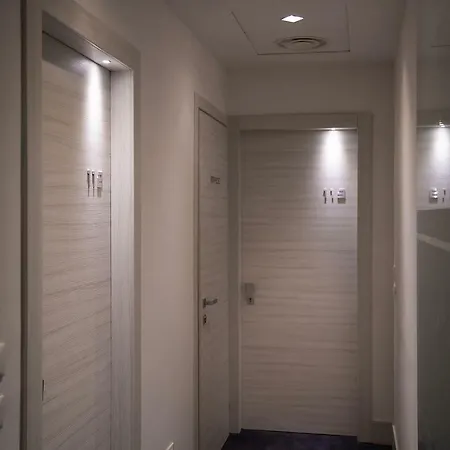 Palazzo Argenta 3* Nápoly