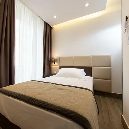 Palazzo Argenta Naples