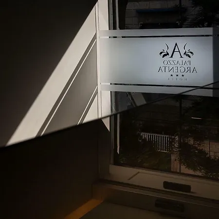 Palazzo Argenta 3* Naples