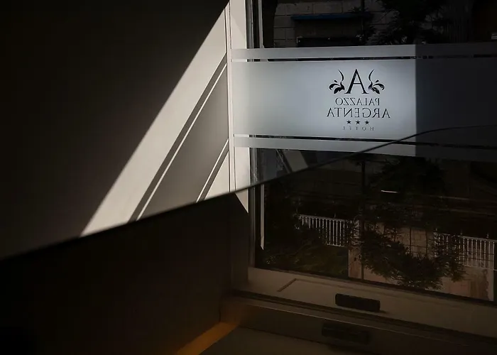 Palazzo Argenta 3* Naples