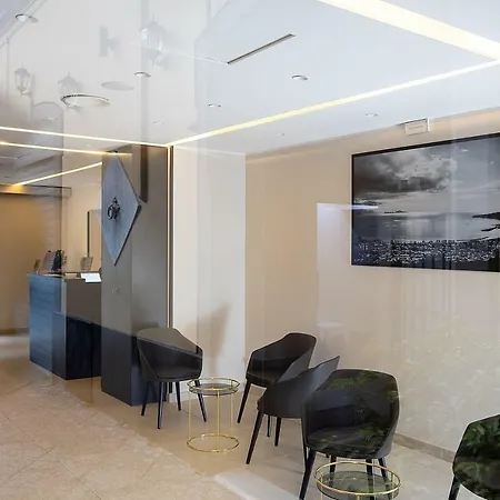 Palazzo Argenta 3* Naples